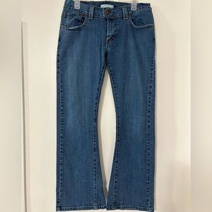 Levi’s Women’s Low Flare 542 Jeans. Size 12 Medium